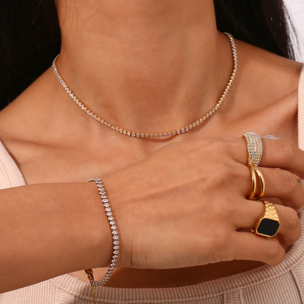 Hining Zircon Necklace Gold Plated
